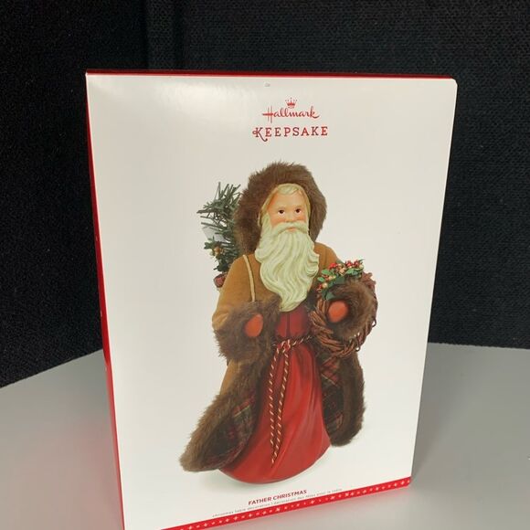2018 Hallmark Keepsake Father Christmas 12